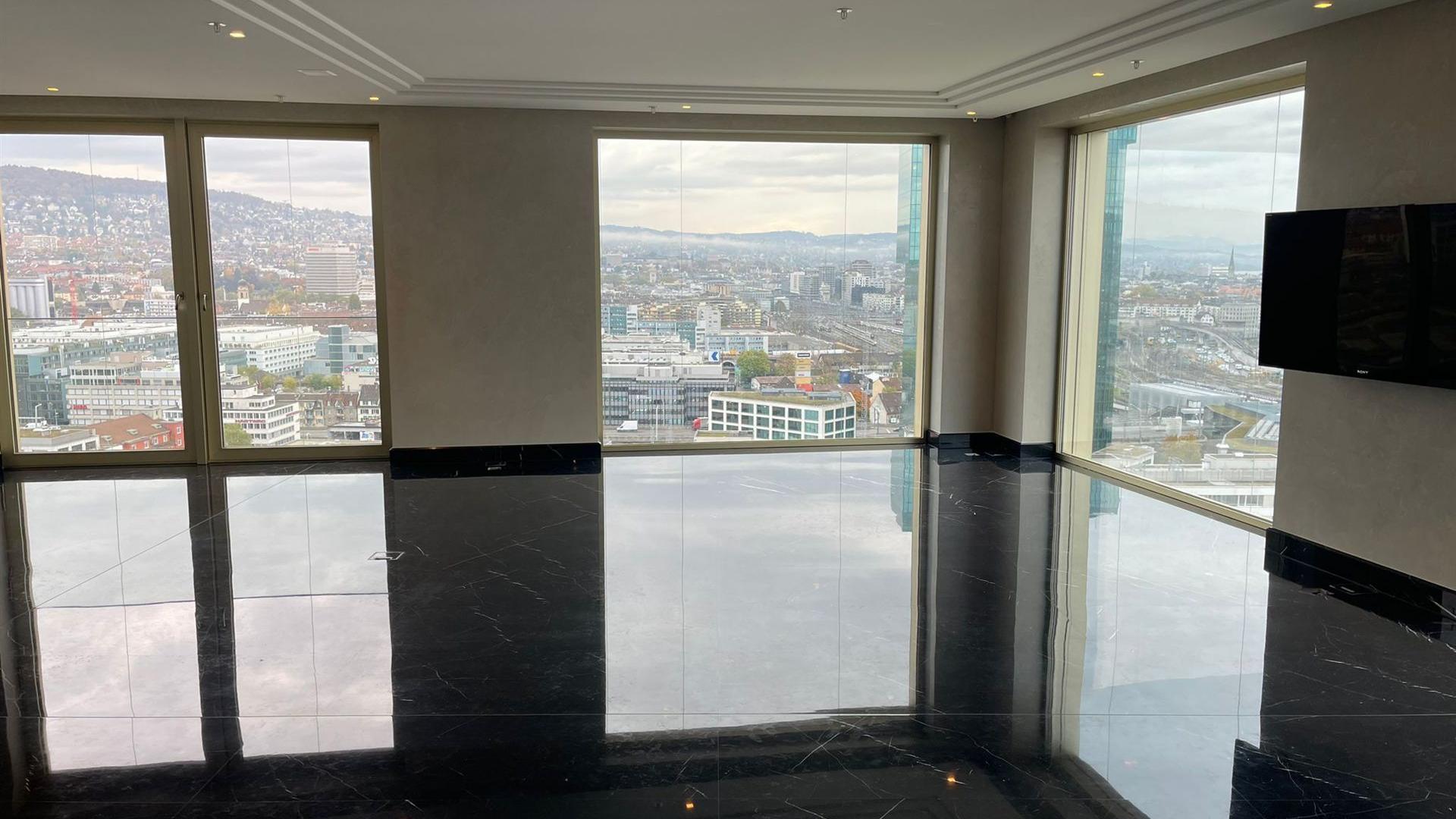 Strahlender Glanz für ihren Boden